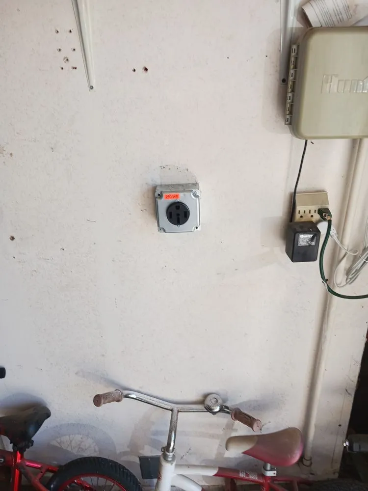 Slide of GM Conniff Construction