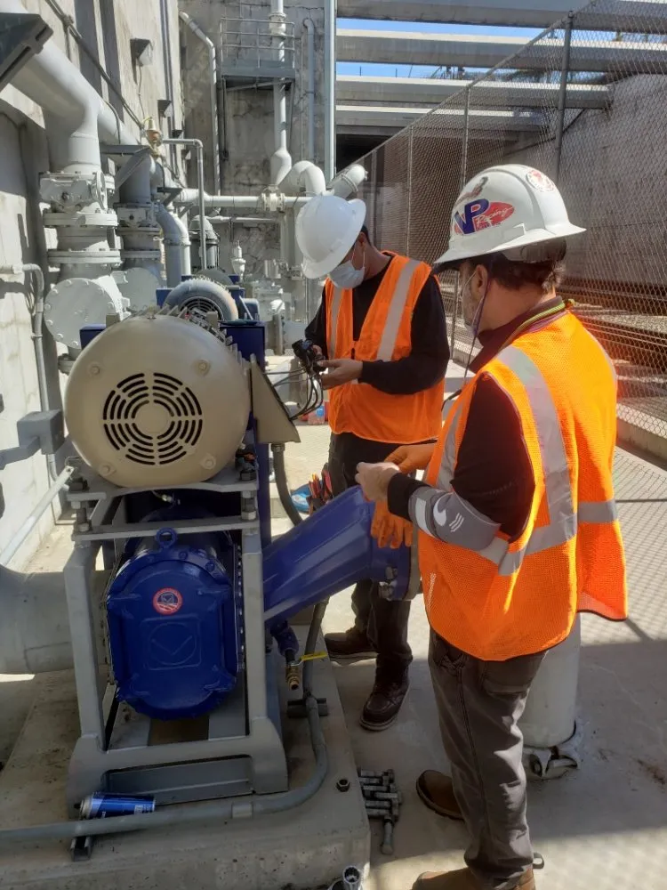 Slide of GM Electric Tech