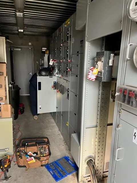 Slide of GM Electric Tech