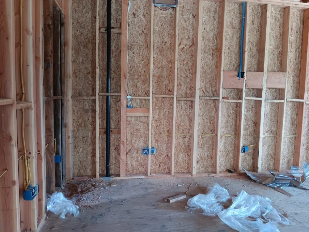 Affordable electrician providing wiring installation in , 