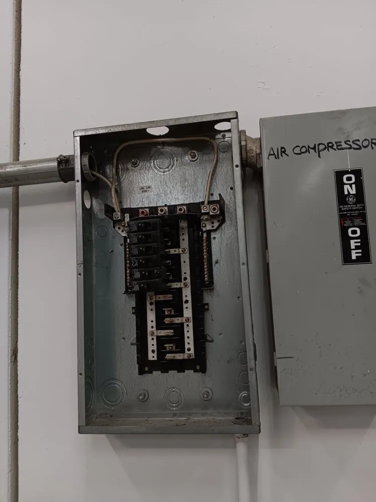 Slide of G&M Electrical Service