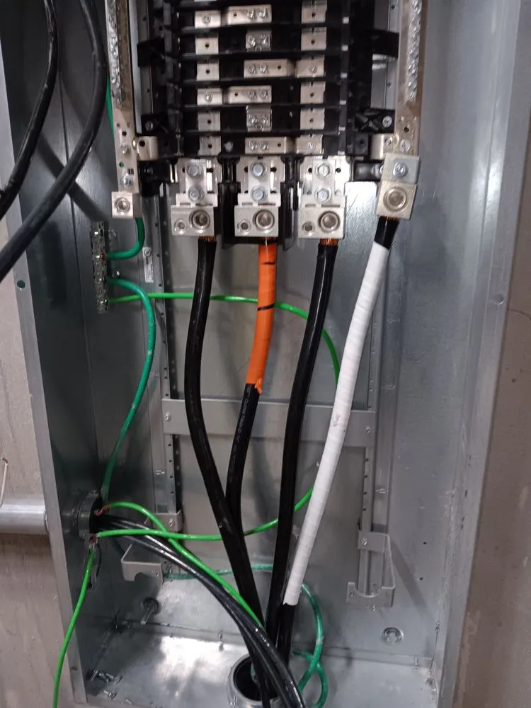 Slide of G&M Electrical Service