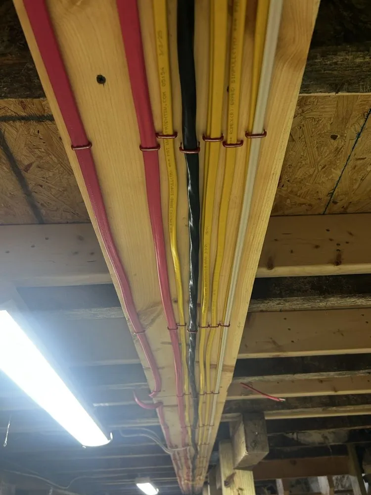 Slide of G&M Electrical Services