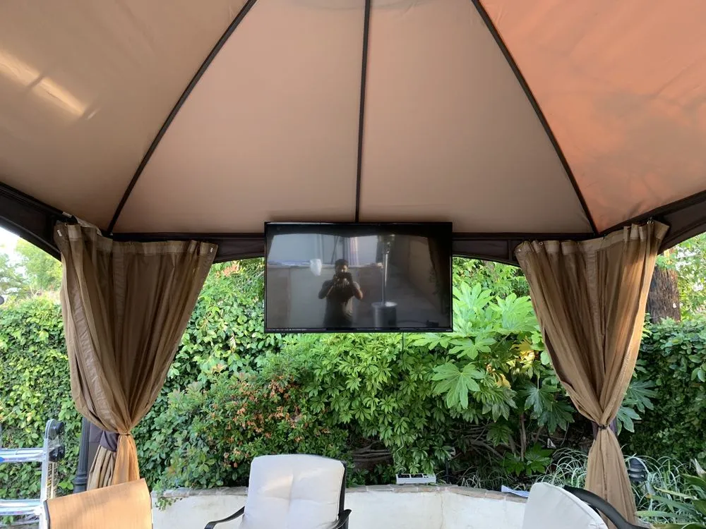 Slide of GM Tech Solutions