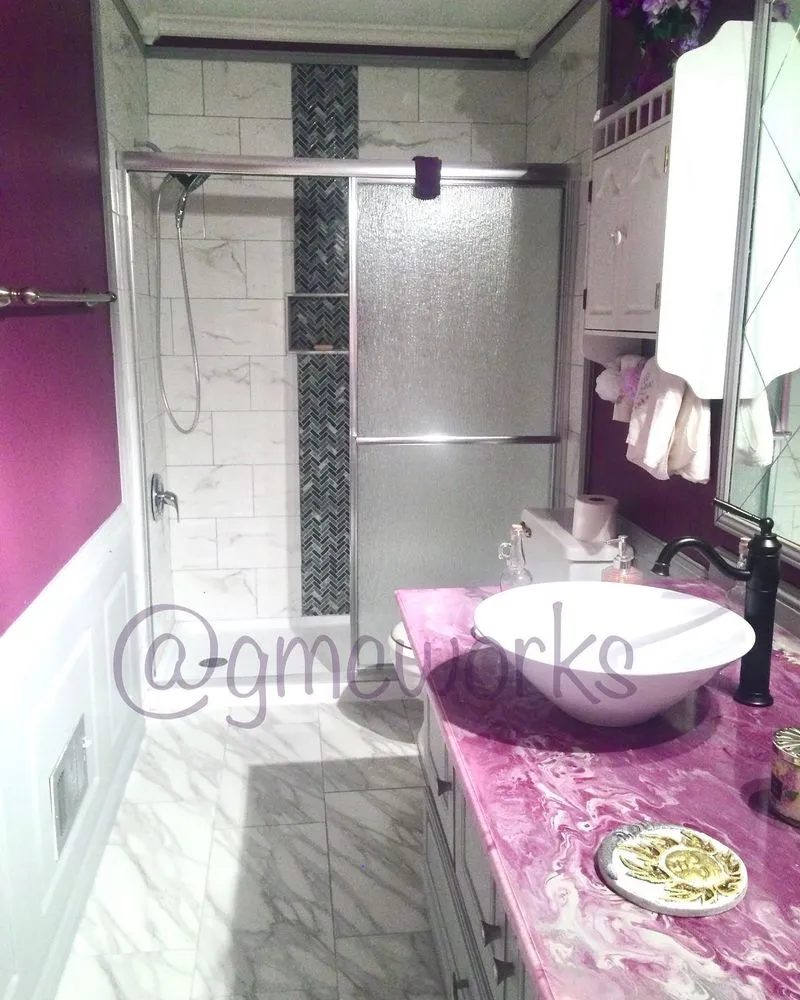 Emergency electrical service for homes in circuit breaker repair,  by 