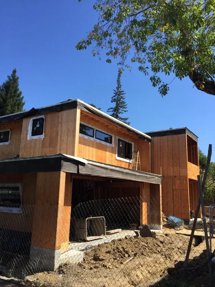 Slide of GNH Company Electric