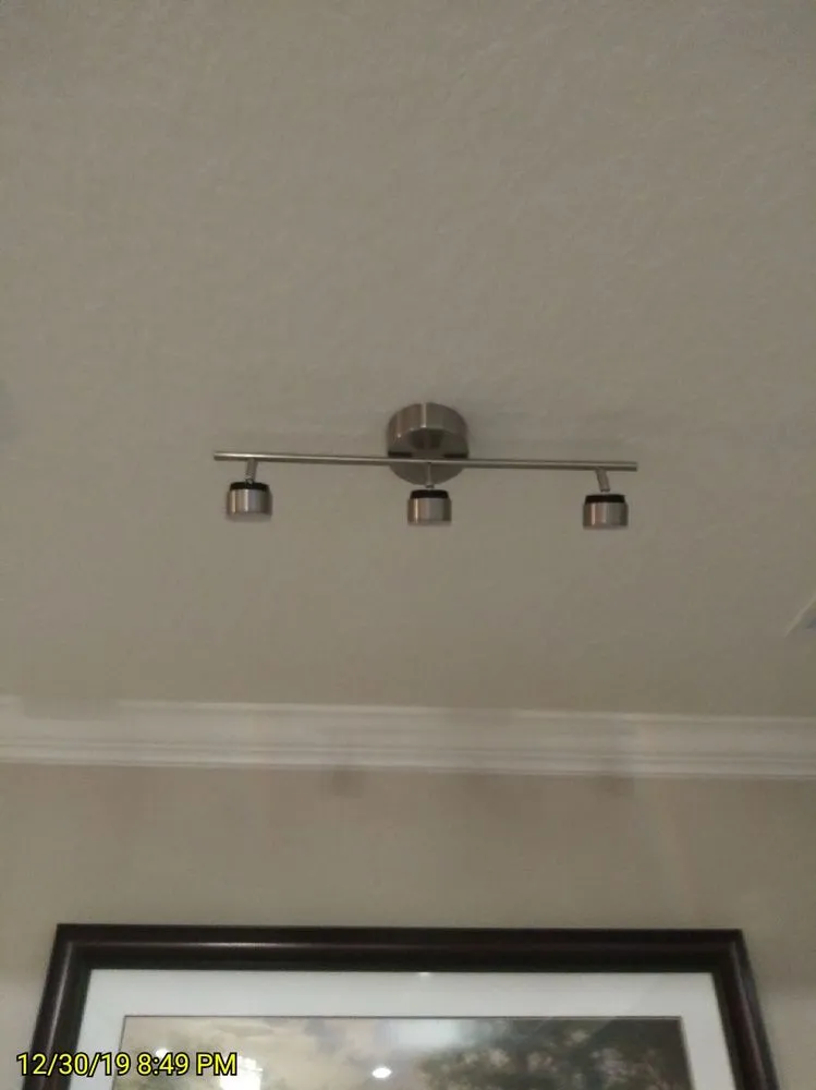 Slide of GNH Electric