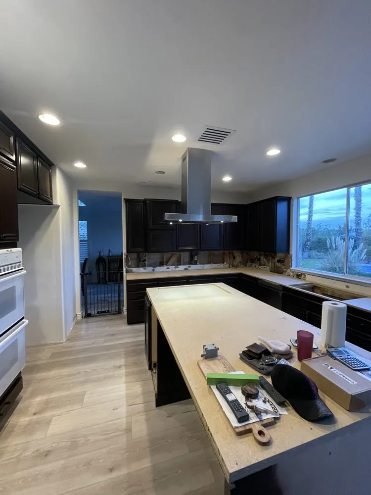 Slide of GNJ Electric