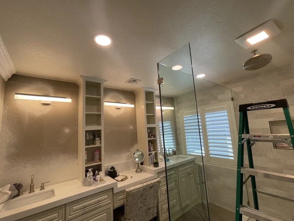 Slide of GNJ Electric