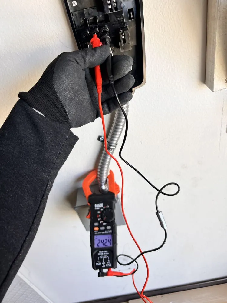 Slide of Go2Electric