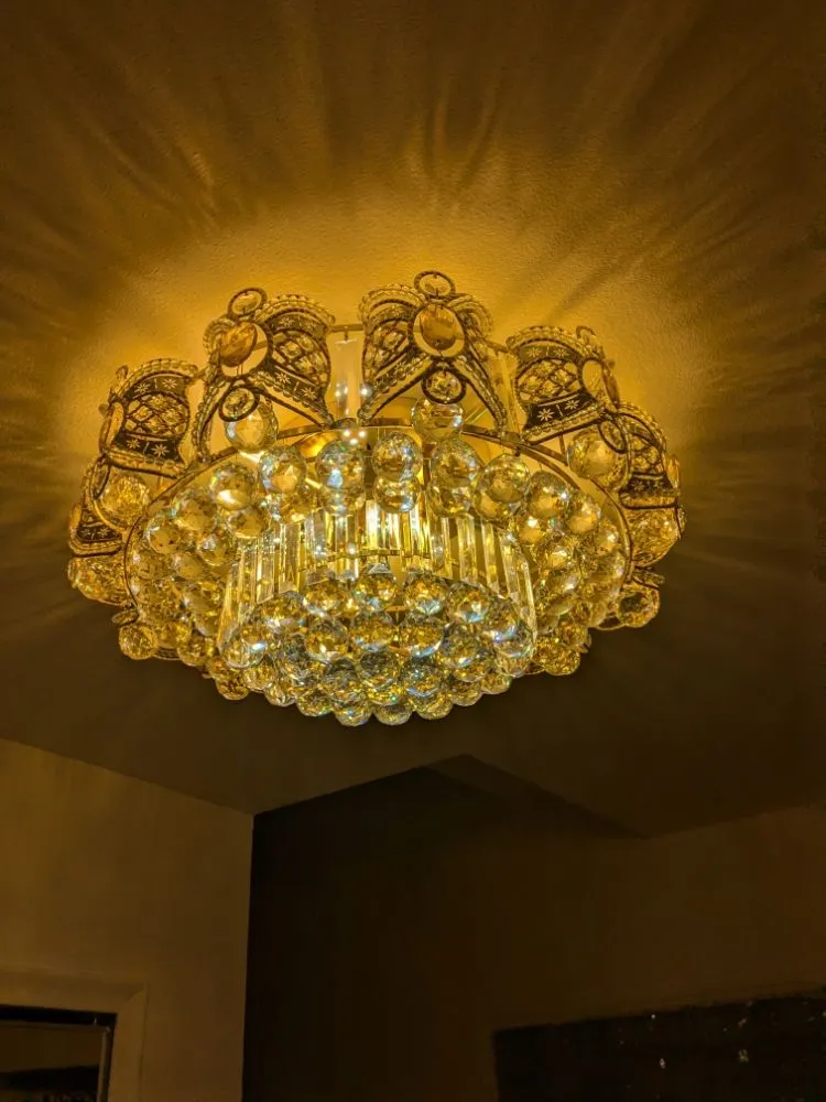 Slide of Gobah Electric