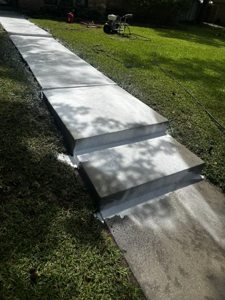 Slide of GOL-B Home Solutions