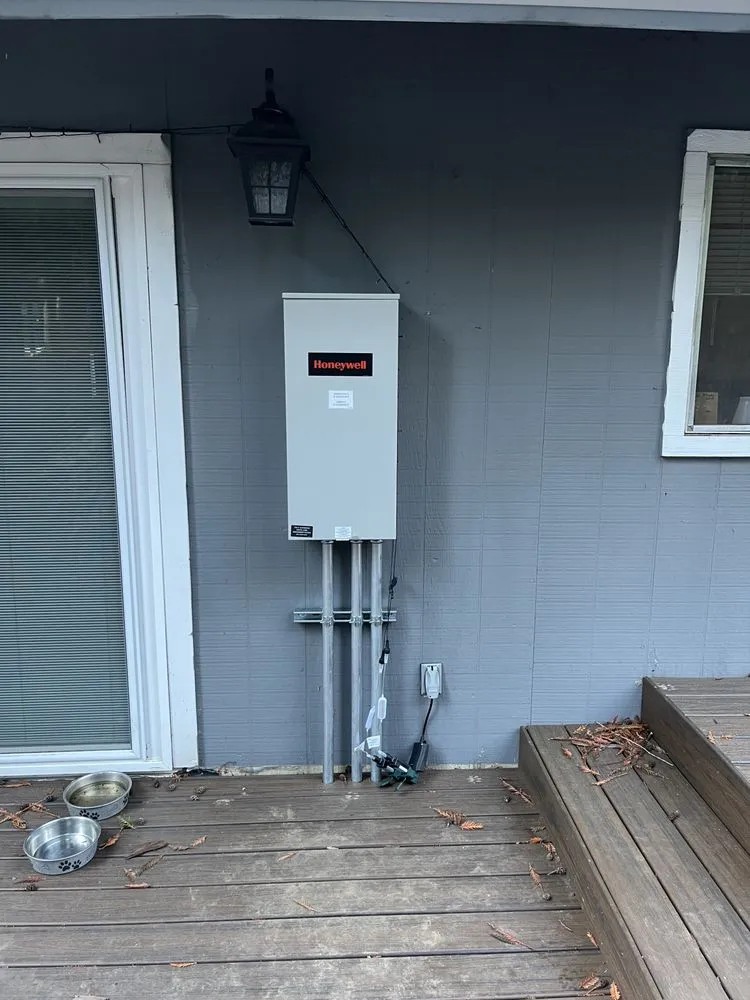 Slide of Gold Avenue Electric