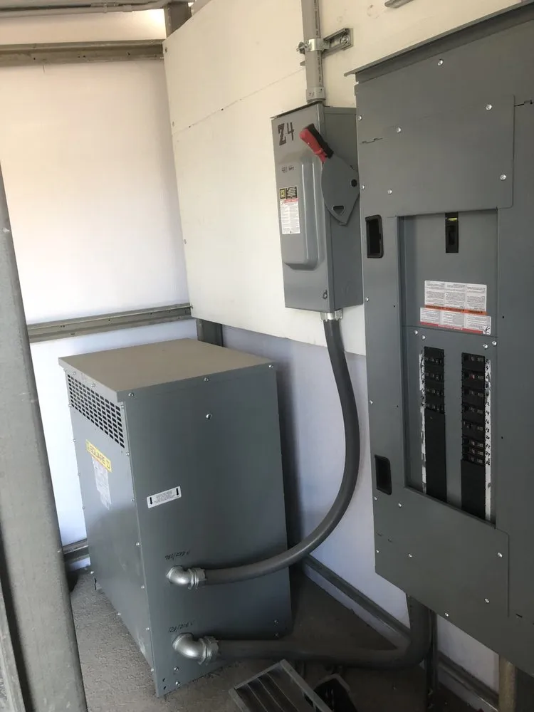 Slide of Gold Coast Electric