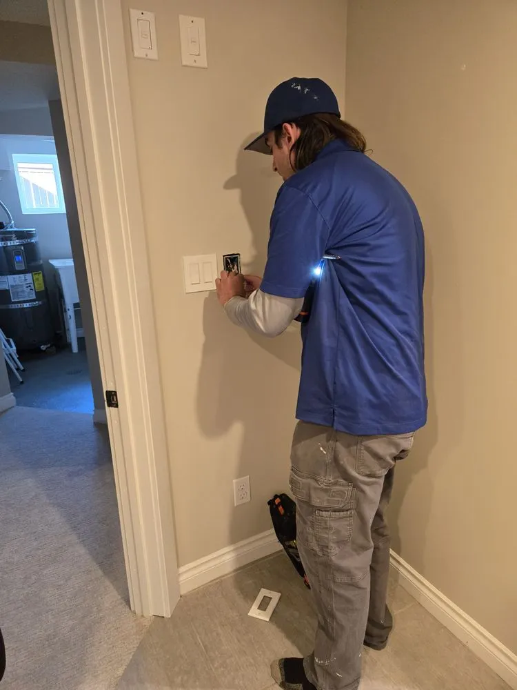 Slide of Gold Mountain Contracting