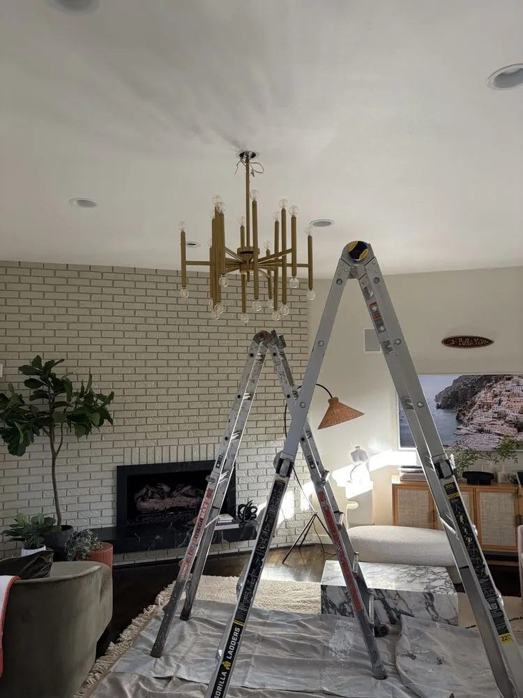 Slide of Gold Mountain Contracting