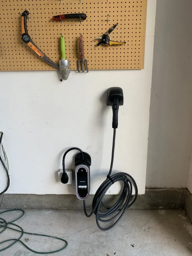 Certified outlet and switch repair in ,  by Gold Standard Electric