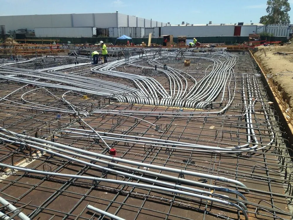 Slide of Goldcoast Electric