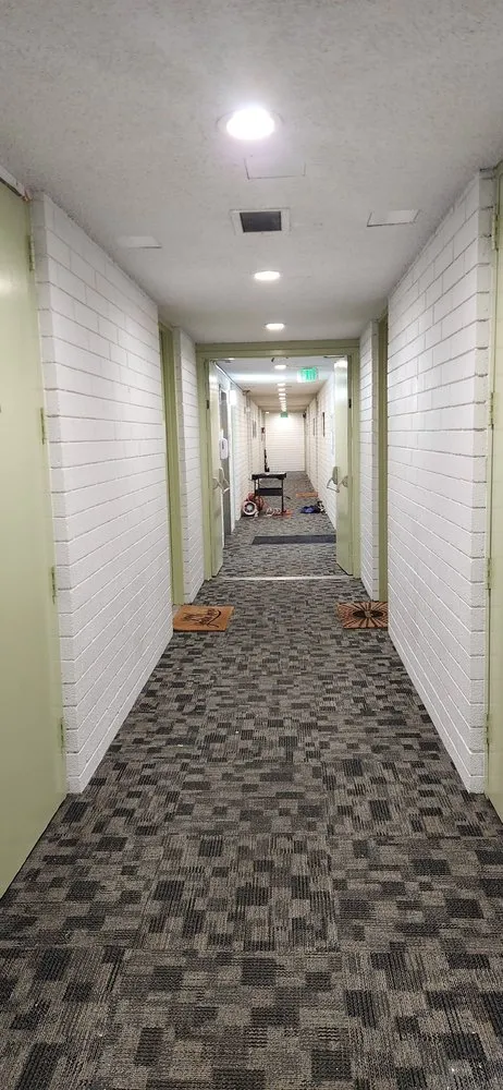 Slide of Golden American Maintenance and Cleaning Services