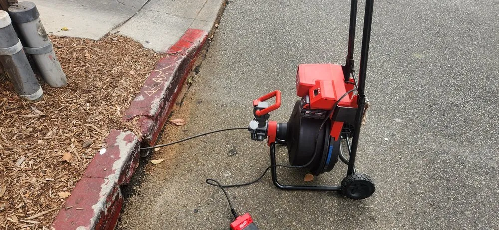 Slide of Golden American Maintenance and Cleaning Services