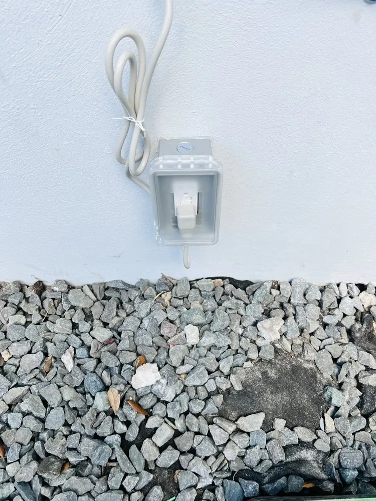 Slide of Golden Electric Services