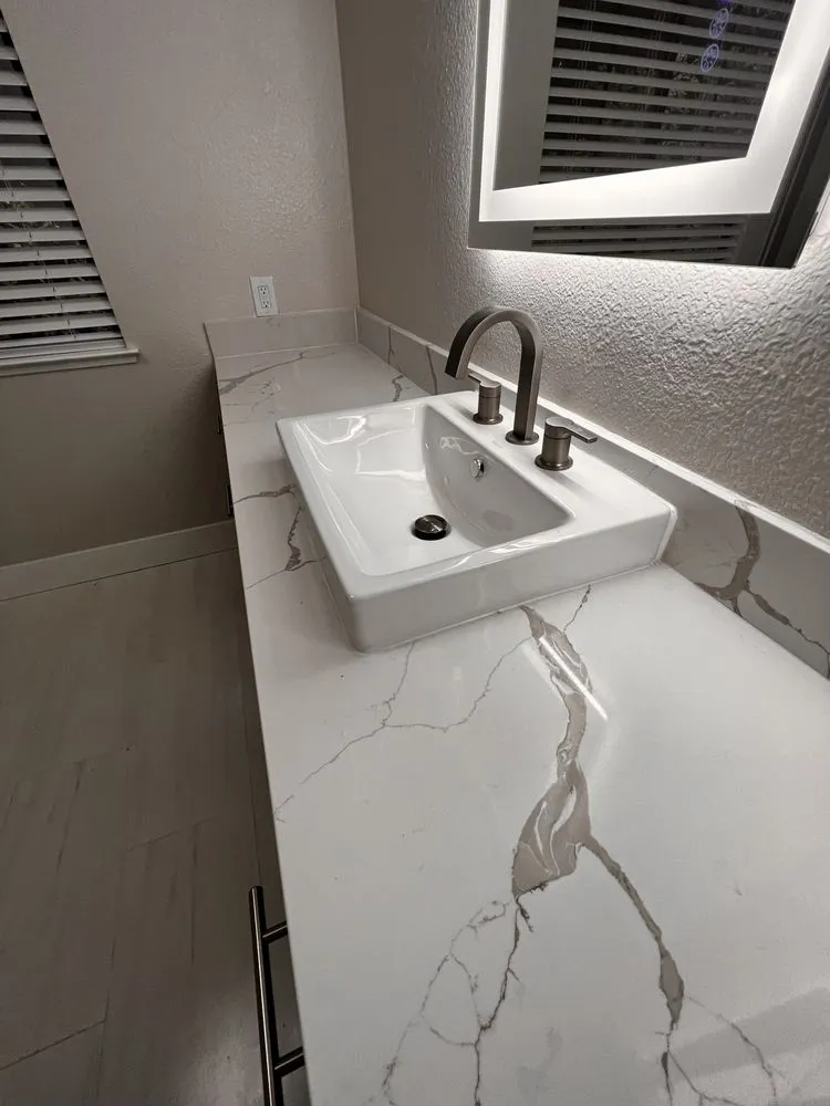 Reliable electrician providing electrical repair in Eldorado hills, CA - Golden State Builders