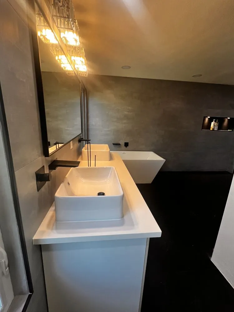 Expert electrician providing emergency electrical service in Eldorado hills, CA - Golden State Builders
