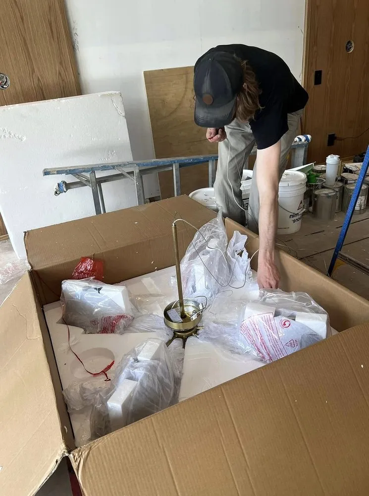 Slide of Goldleaf Electric