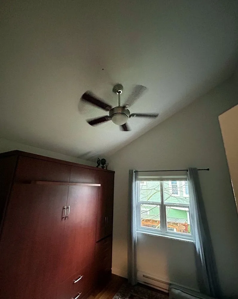 Slide of Goldleaf Electric