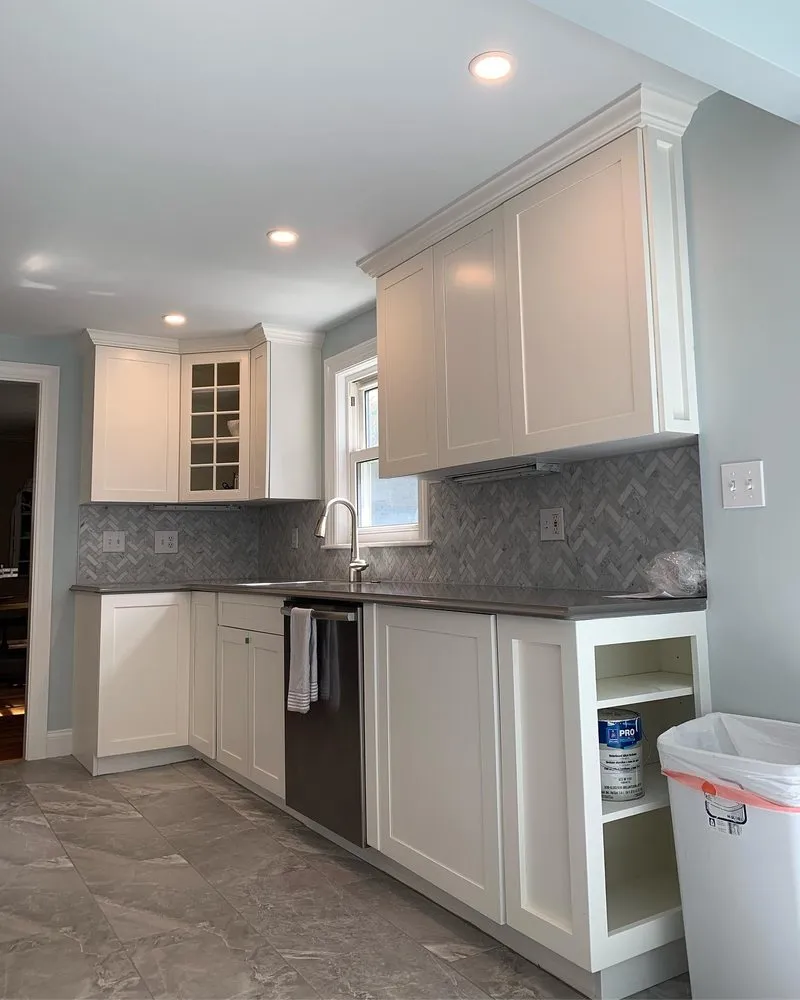 Slide of Golds 24 Hour Electrician