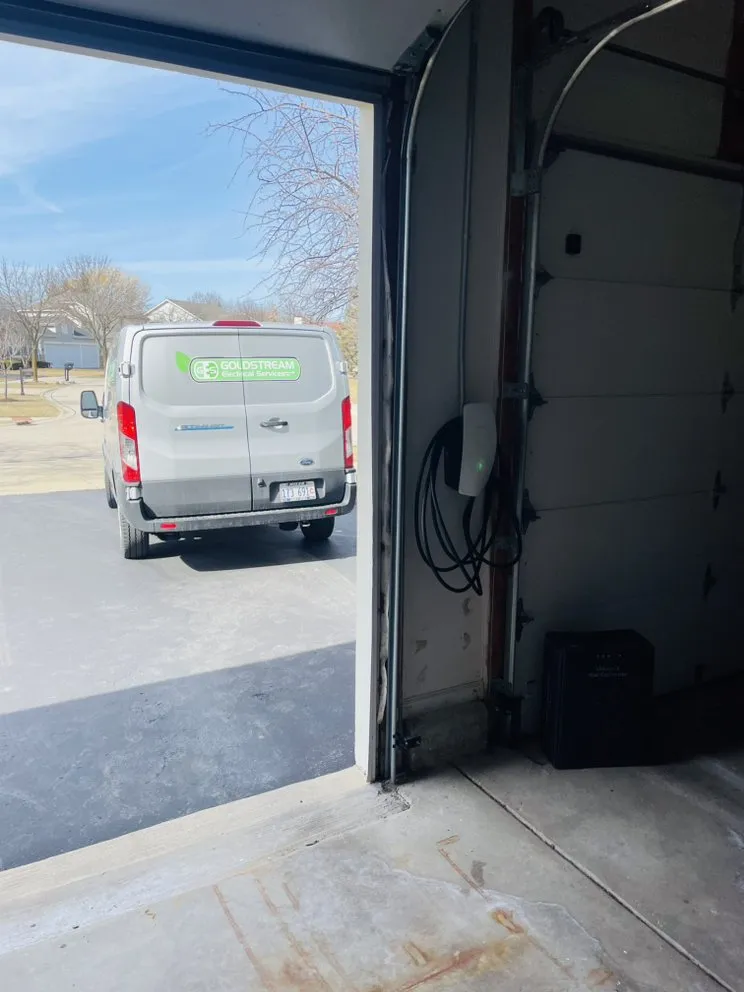 Professional electrical repair experts serving , - Goldstream Electrical Services