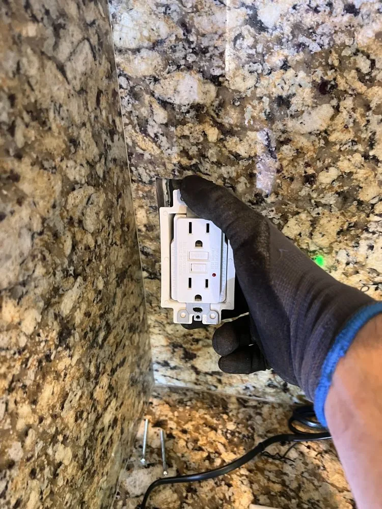 Slide of Golestani Home Repairs