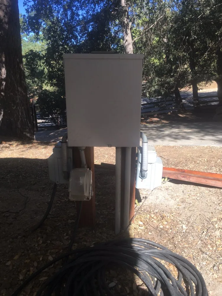 Slide of Gollery Electric