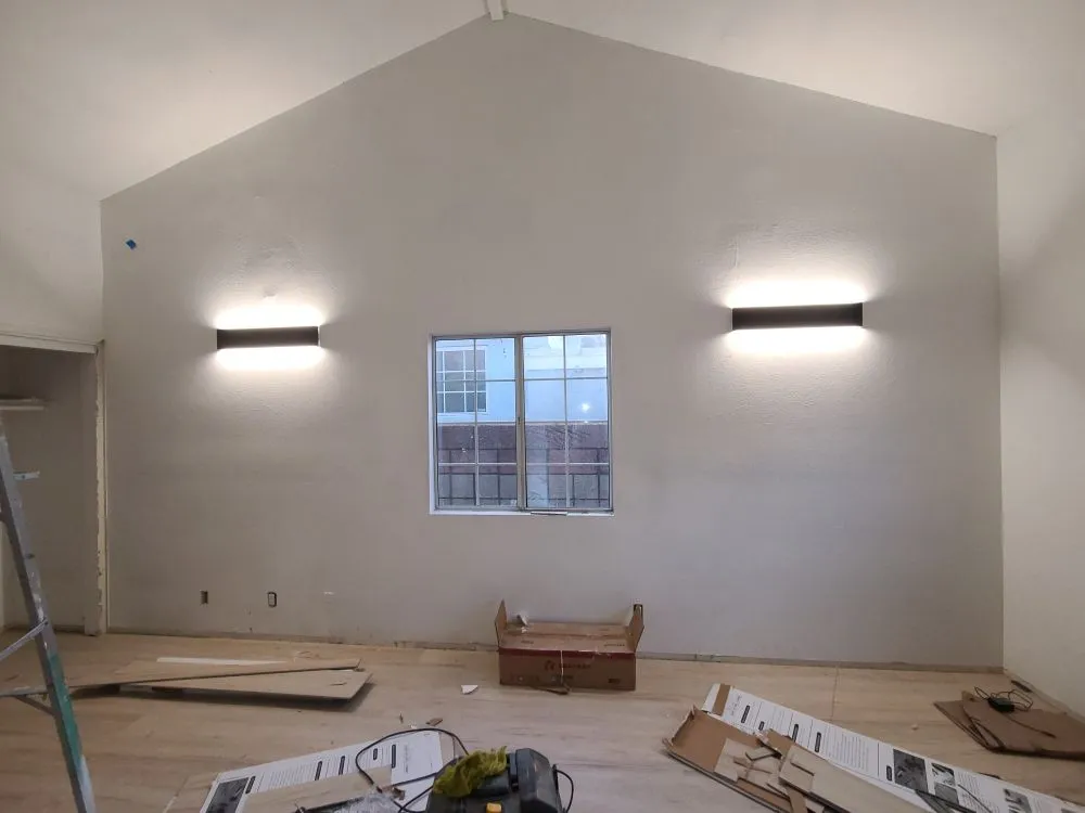 Slide of Gomez Electric Solutions