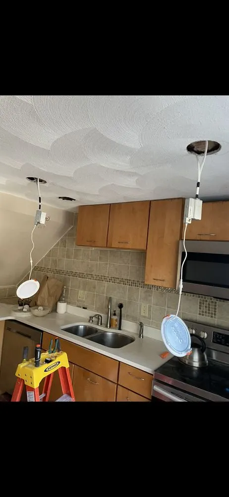 Slide of Gomez Electrical Repairs