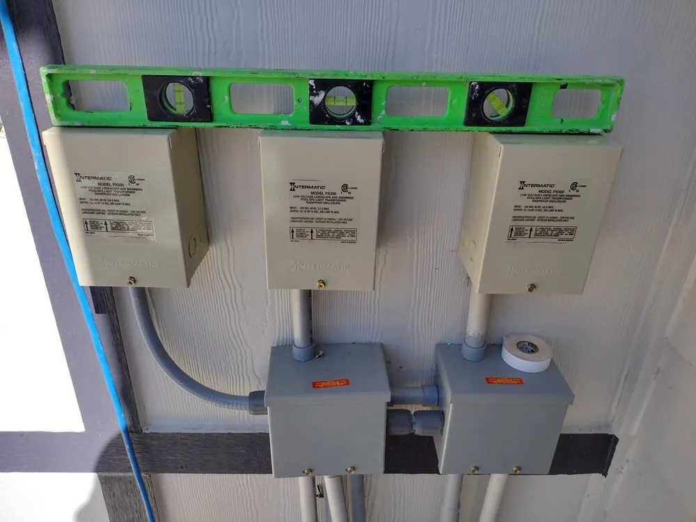 Trusted emergency electrical service service in ,  - Gomez Remodeling