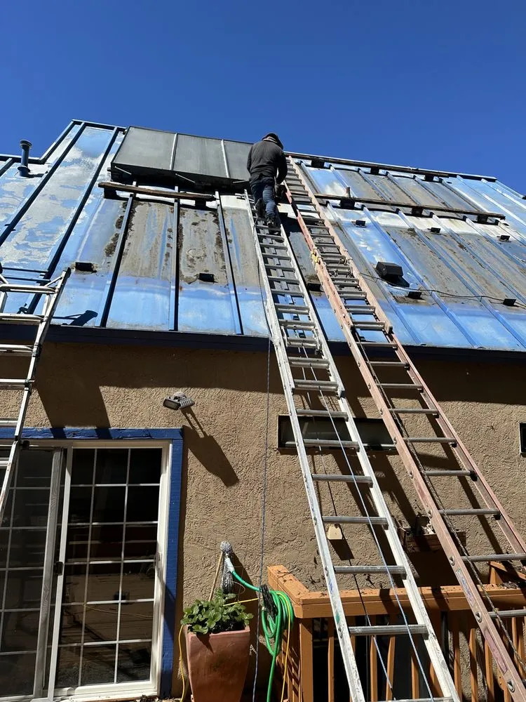 Slide of Gomez Repairs & Remodeling