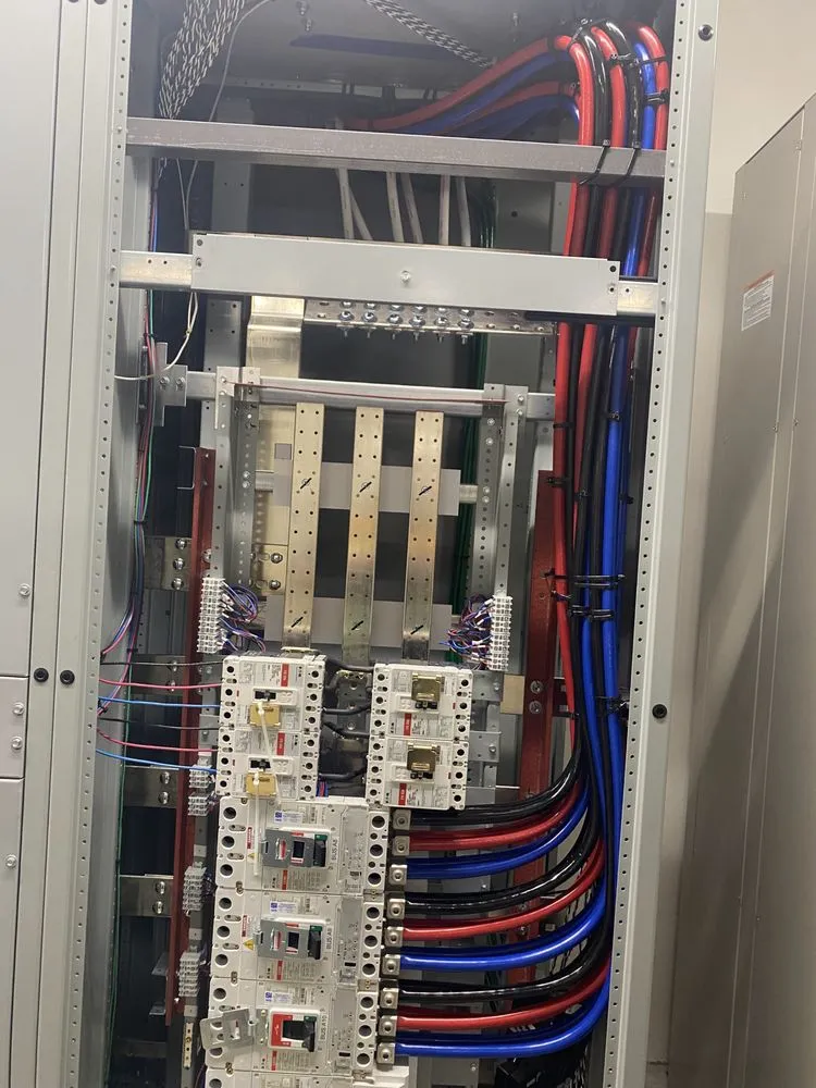 Slide of Gon Electrical