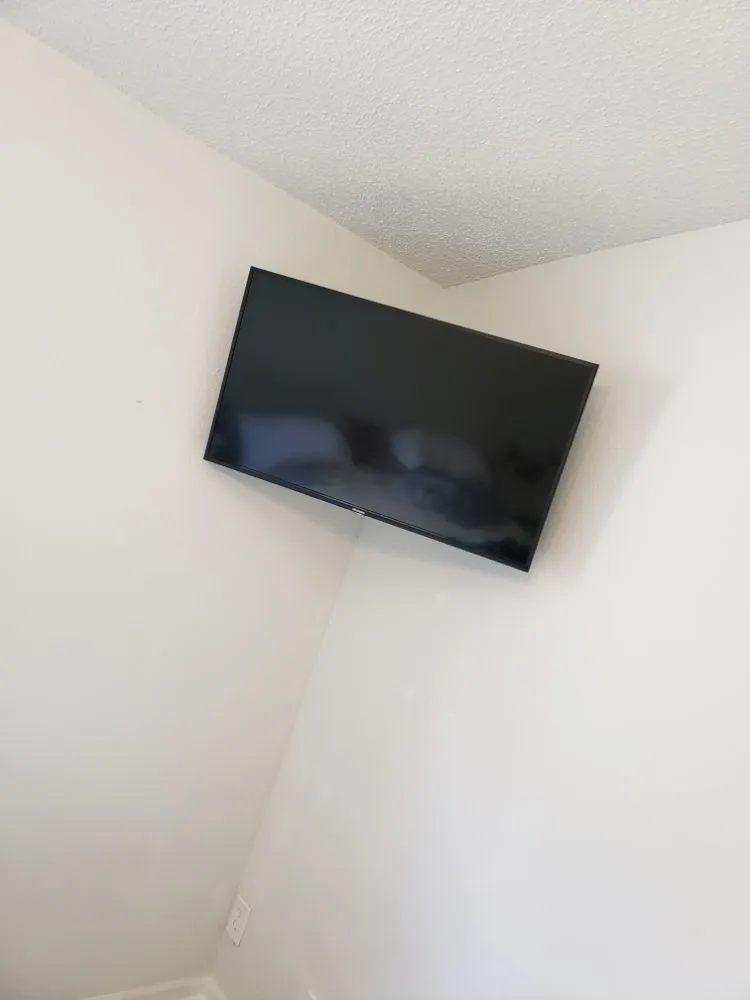 Affordable electrical repair experts serving North Bay Village, FL - Goncalves Handyman Services
