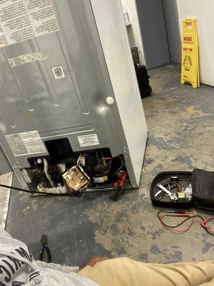 Licensed electrical repair experts serving New York, NY - Gonzalez Appliance Sevices