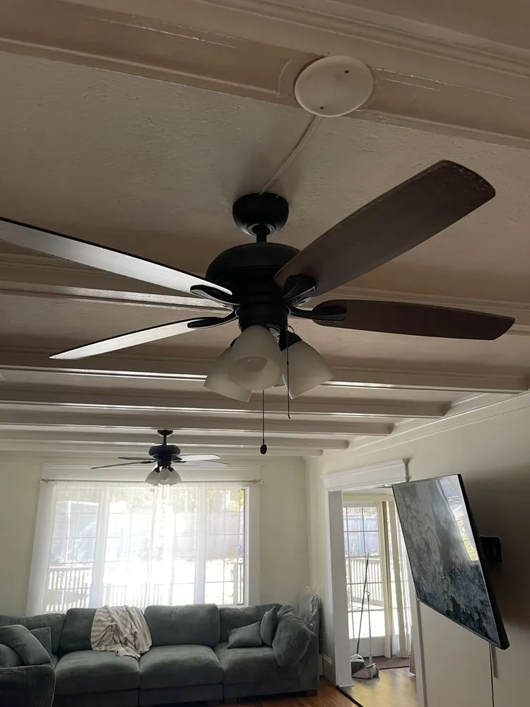 Slide of Gonzalez Electric & Smart Home Solutions