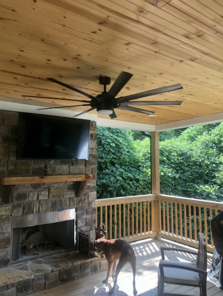 Slide of Gonzalez Electric