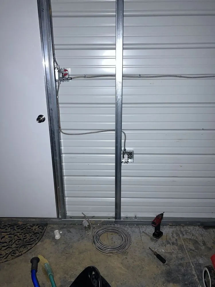 Slide of Gonzalez Electric