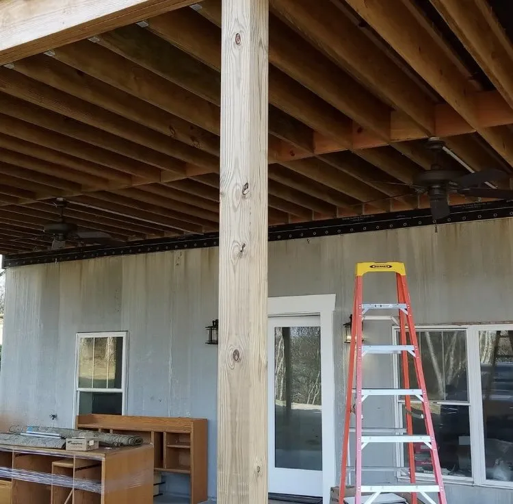 Slide of Gonzalez Electric