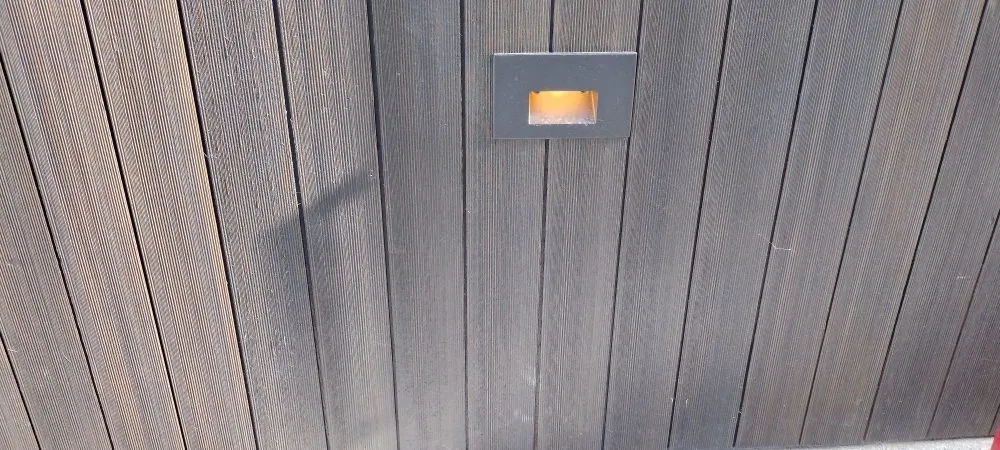 Slide of Gonzalez Electric