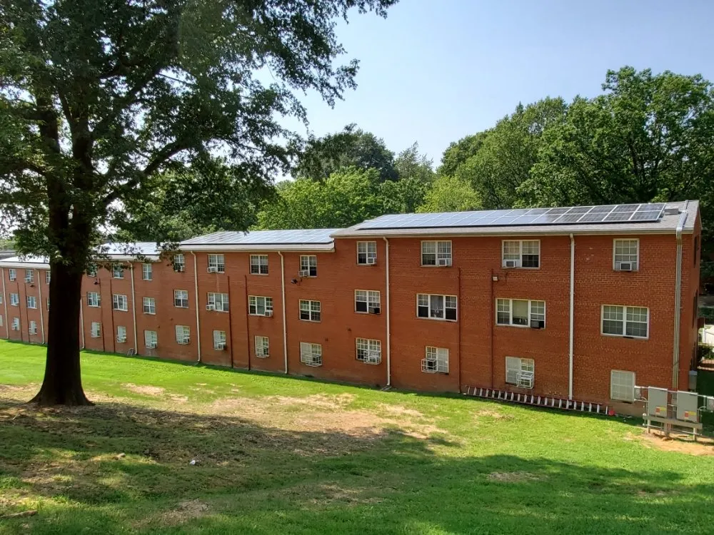 Expert electrical service for homes in emergency electrical service, by