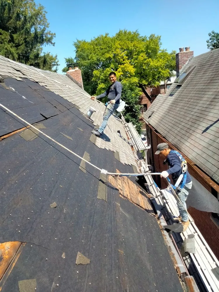 Slide of Gonzalez Mechanic & Multiservices