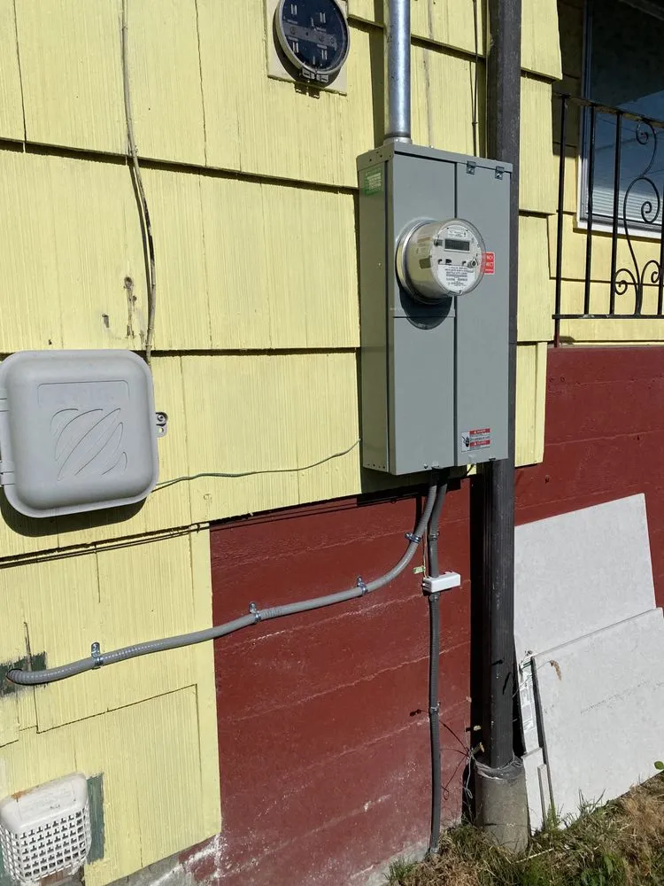 Slide of Good Contact Electric