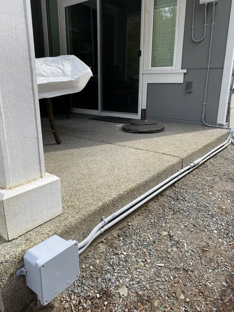 Slide of Good Contact Electric