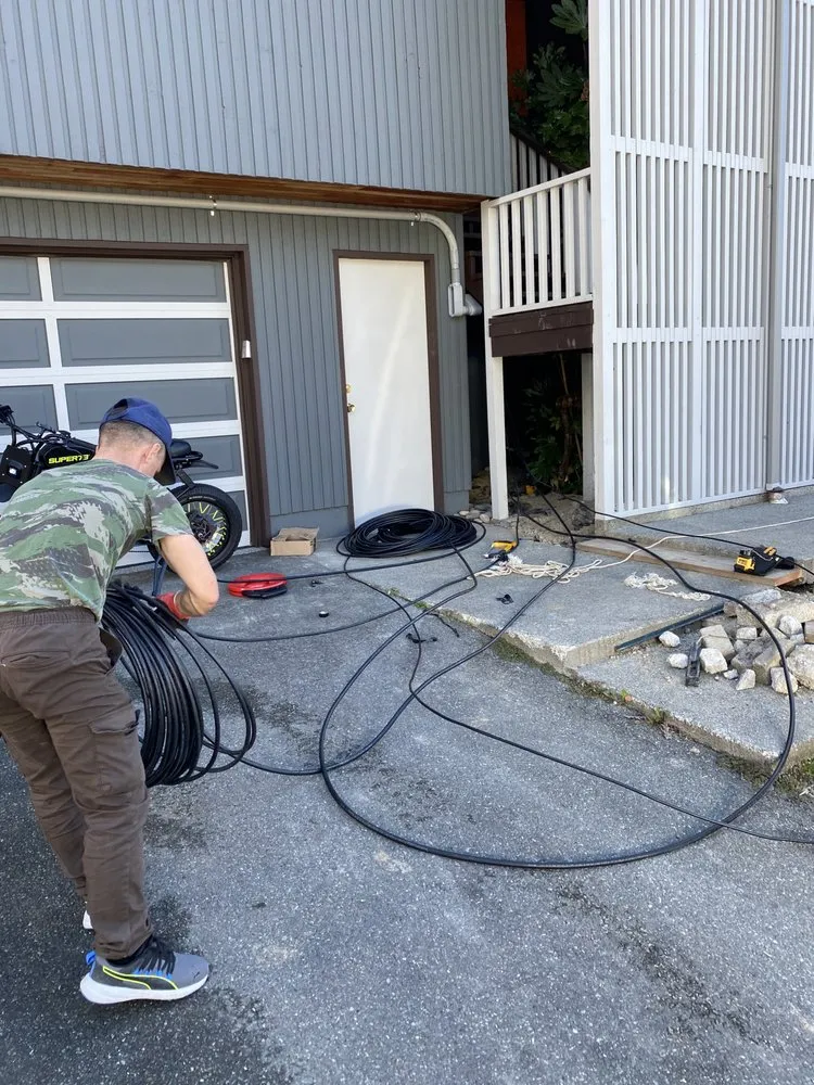 Slide of Good Contact Electric